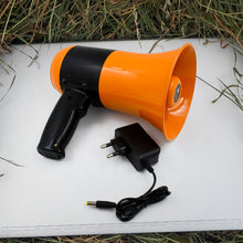 Megaphone Bluetooth 150 Watts Handheld Dynamic Megaphone Outdoor, Indoor PA System Talk / Record / Play / Music / Siren