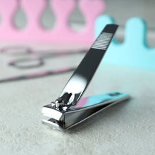 1267 Stainless Steel Nail Cutter - Smooth Curvy Edges to Fit in The Natural Curves of Your Nails ( 1 pcs ) 